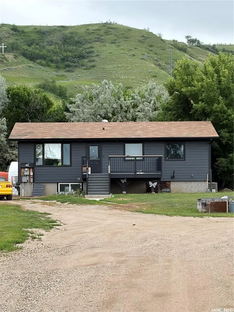 4 Mission Bay Lebret SK S0G 2Y0