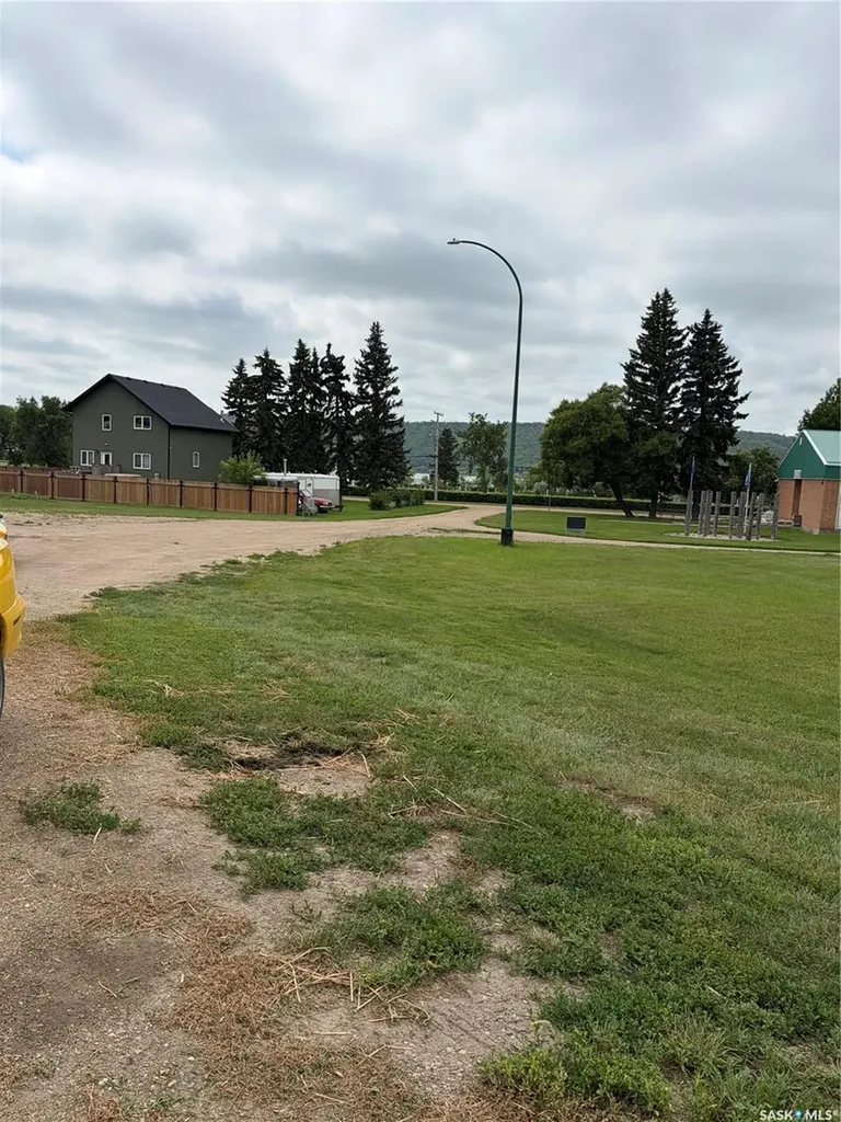 4 Mission Bay Lebret SK S0G 2Y0