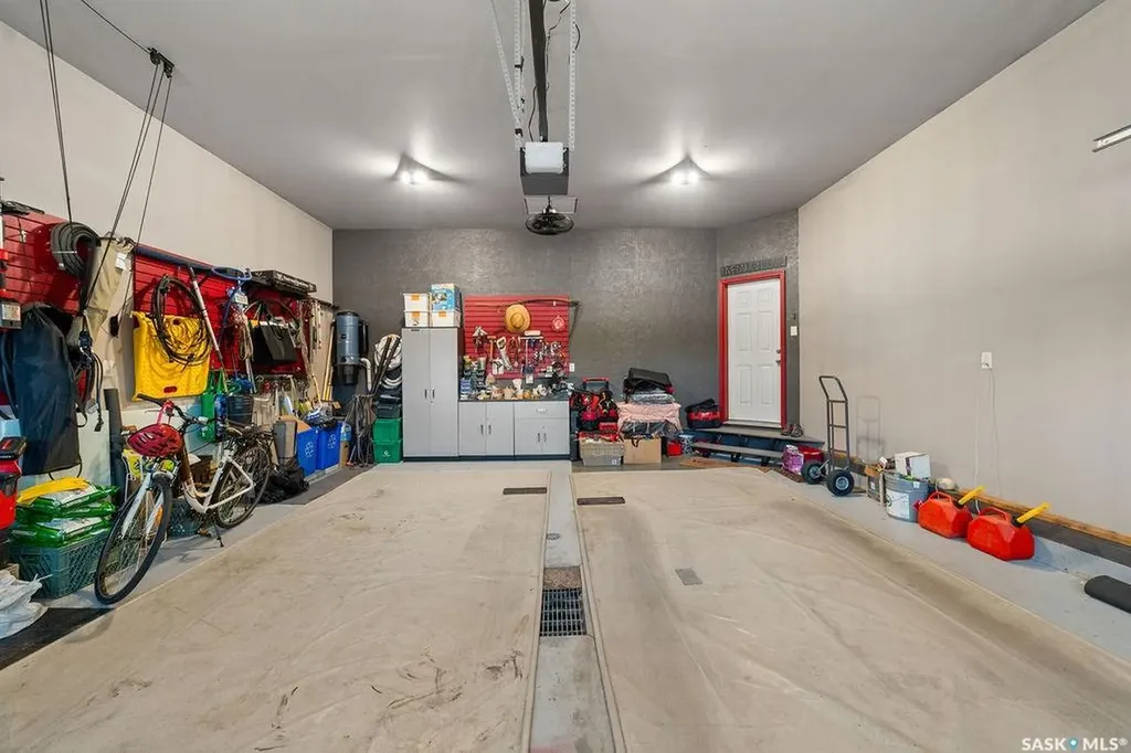 4110 Chuka Drive Regina SK S4V 1N2