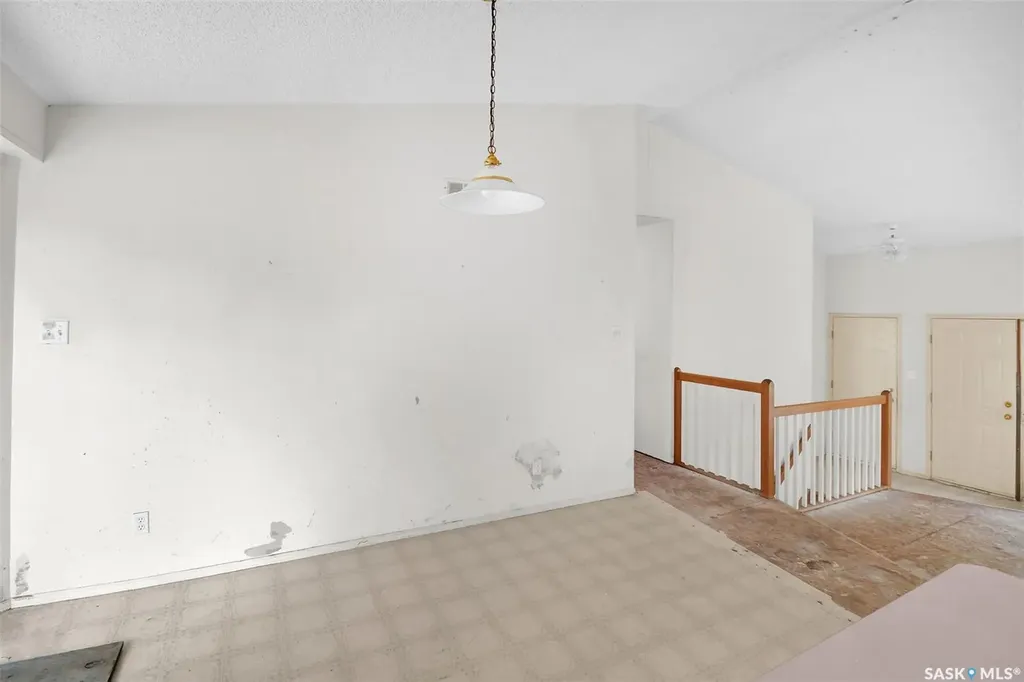 1716 Kilburn Avenue Saskatoon SK S7N 0K3