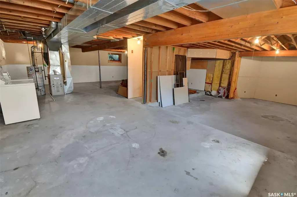 1716 Kilburn Avenue Saskatoon SK S7N 0K3