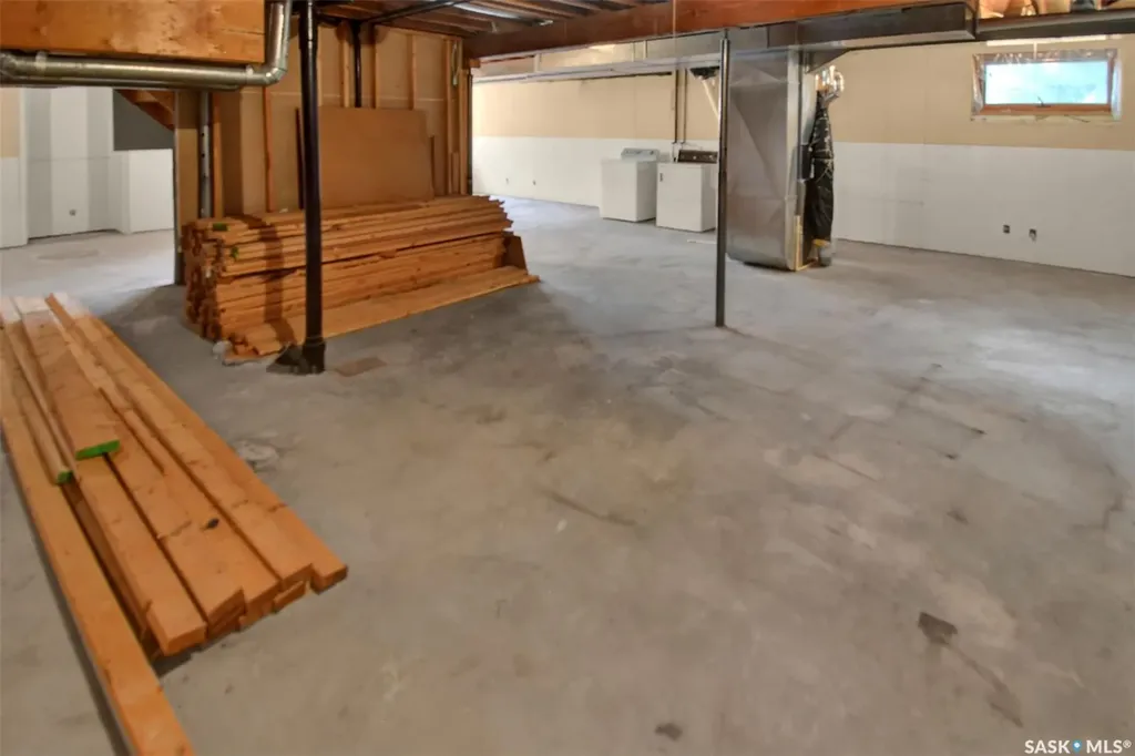 1716 Kilburn Avenue Saskatoon SK S7N 0K3