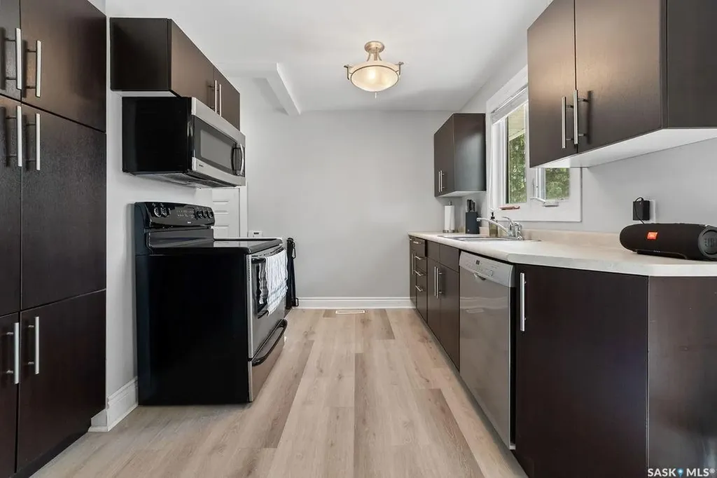 5309 1st Avenue Regina SK S4T 0A7