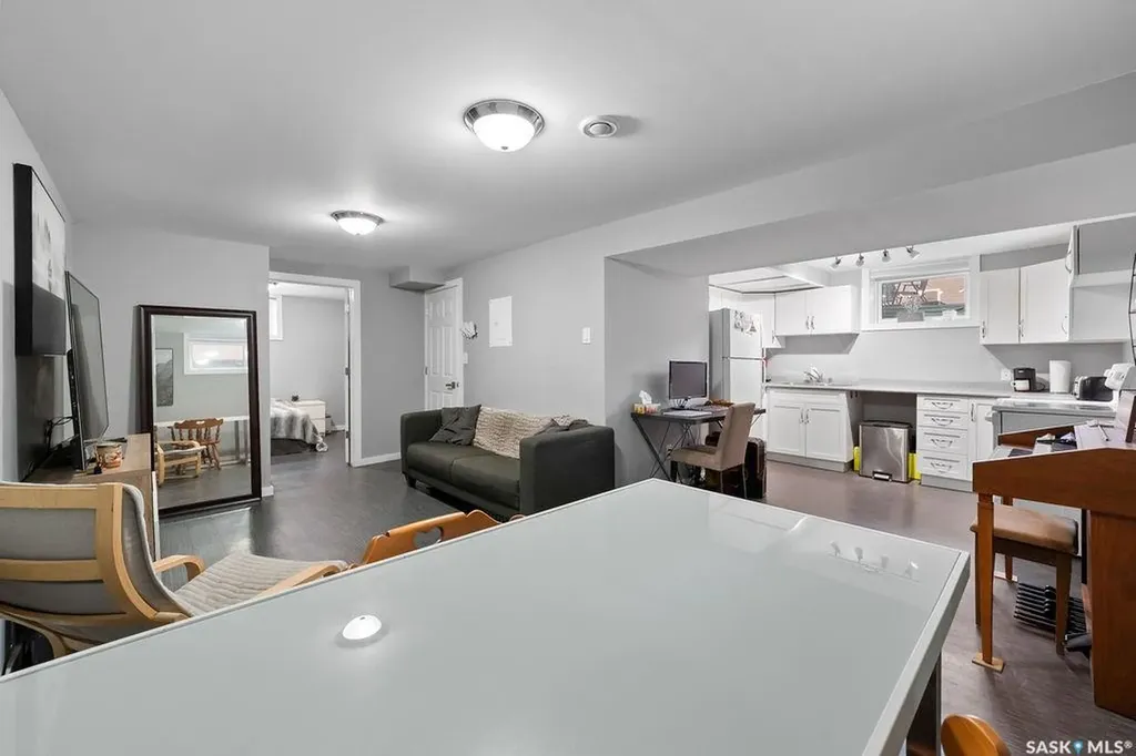 5309 1st Avenue Regina SK S4T 0A7