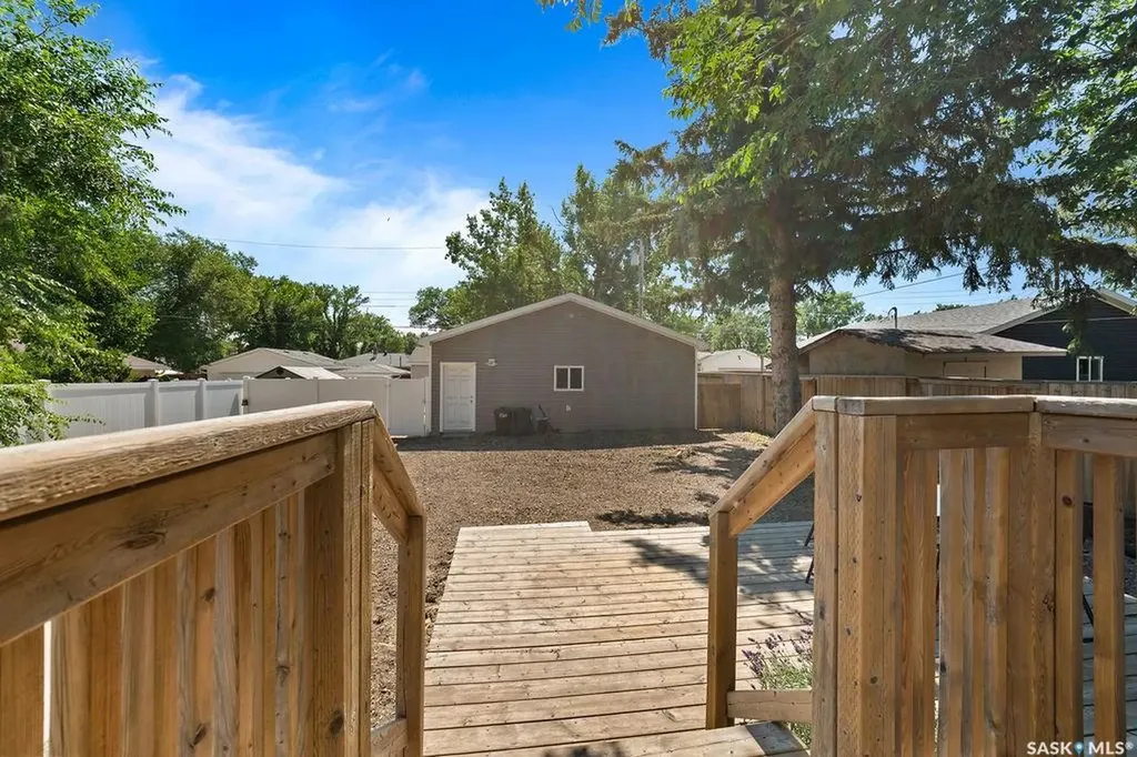 5309 1st Avenue Regina SK S4T 0A7