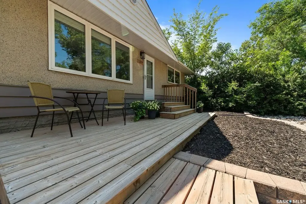5309 1st Avenue Regina SK S4T 0A7