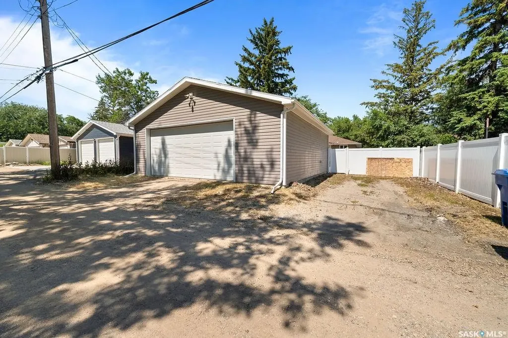 5309 1st Avenue Regina SK S4T 0A7