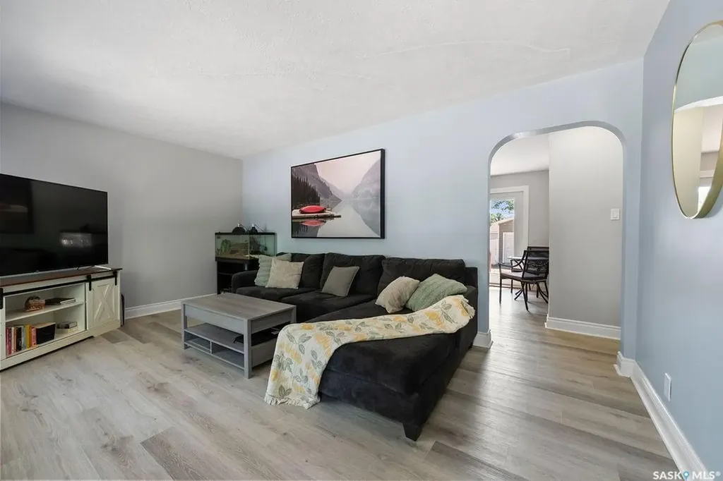 5309 1st Avenue Regina SK S4T 0A7