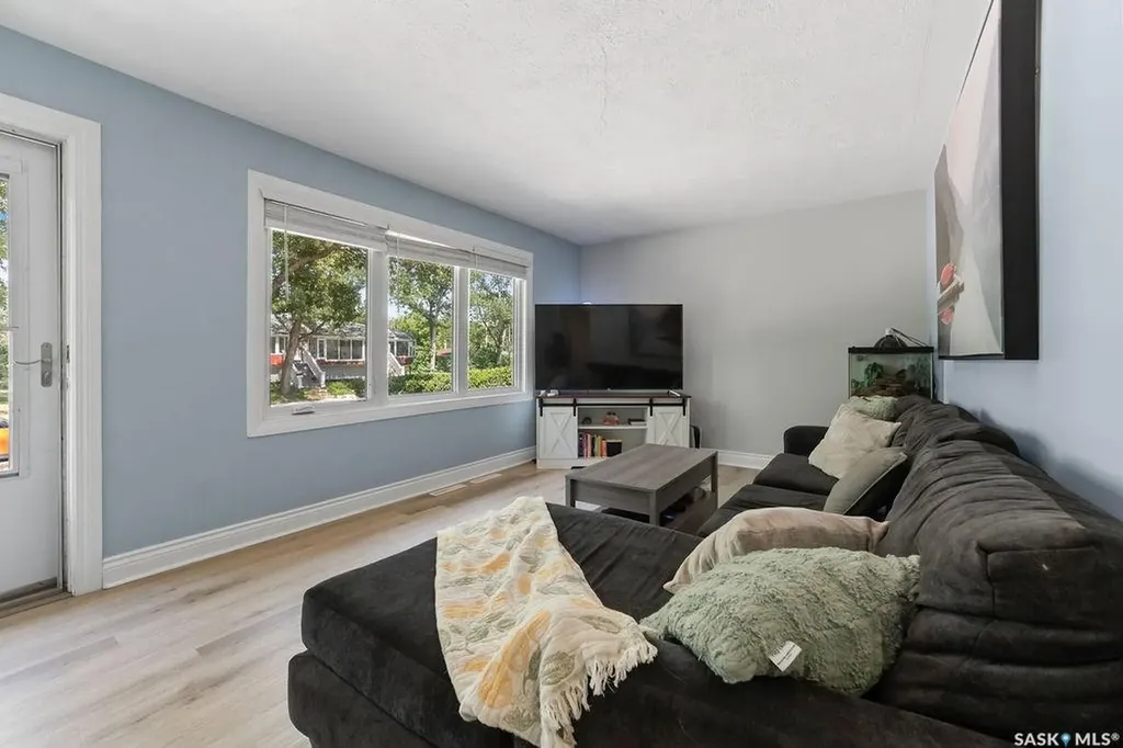 5309 1st Avenue Regina SK S4T 0A7