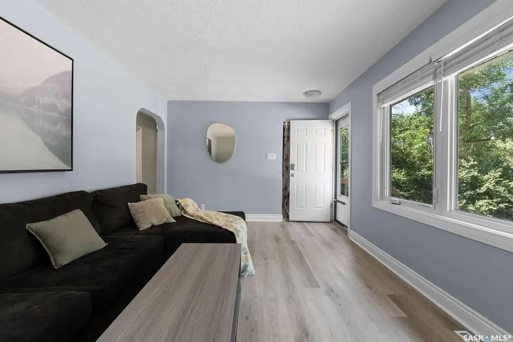 5309 1st Avenue Regina SK S4T 0A7