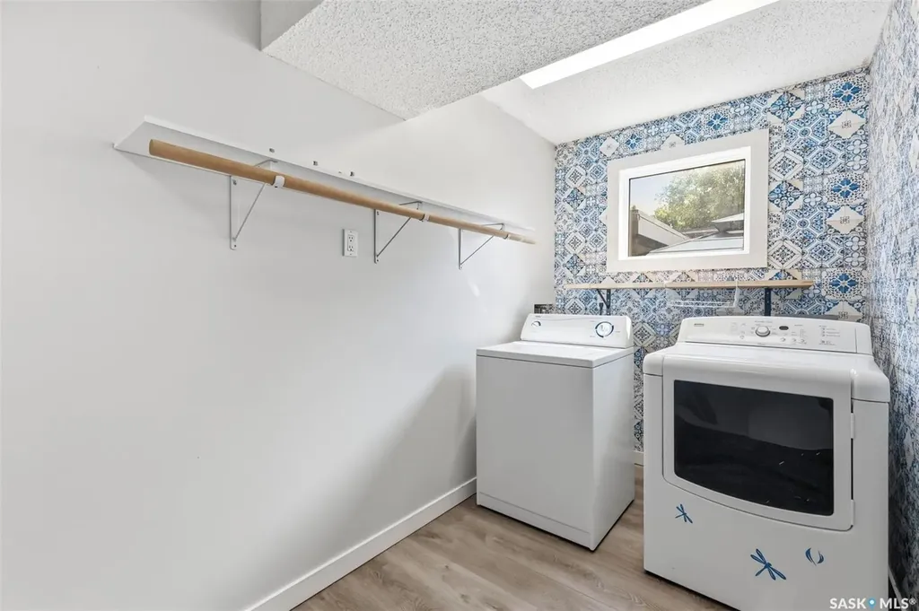 65 Rennie Place Saskatoon SK S7H 4N8