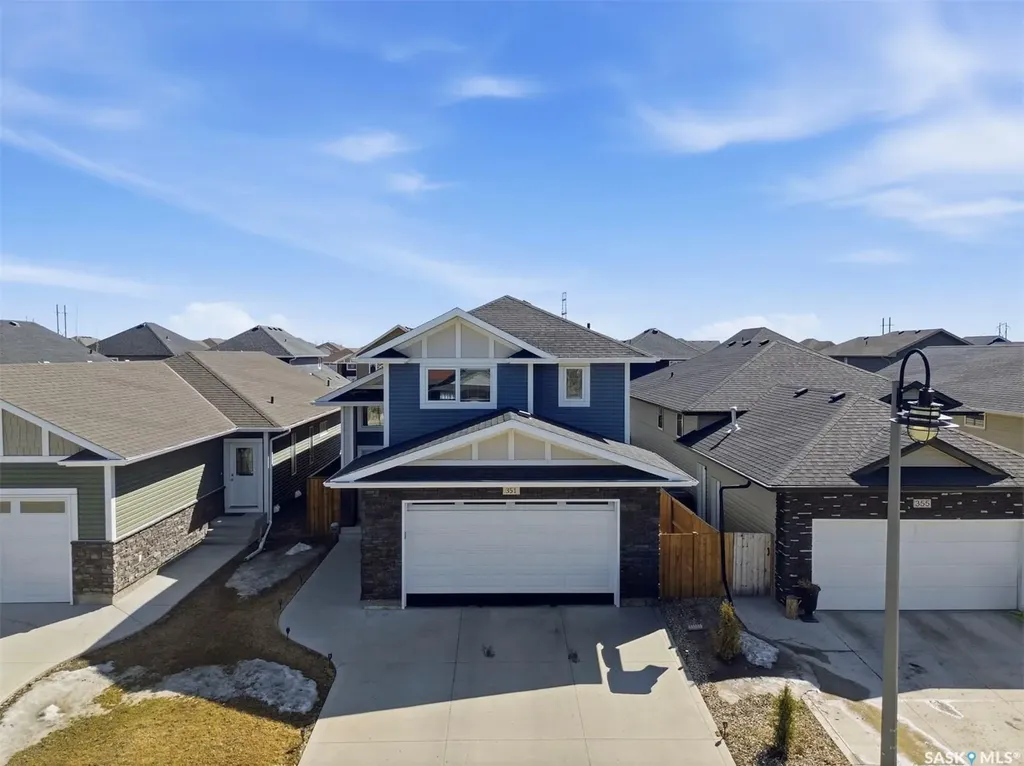 351 Kolynchuk Manor Saskatoon SK S7T 0W3
