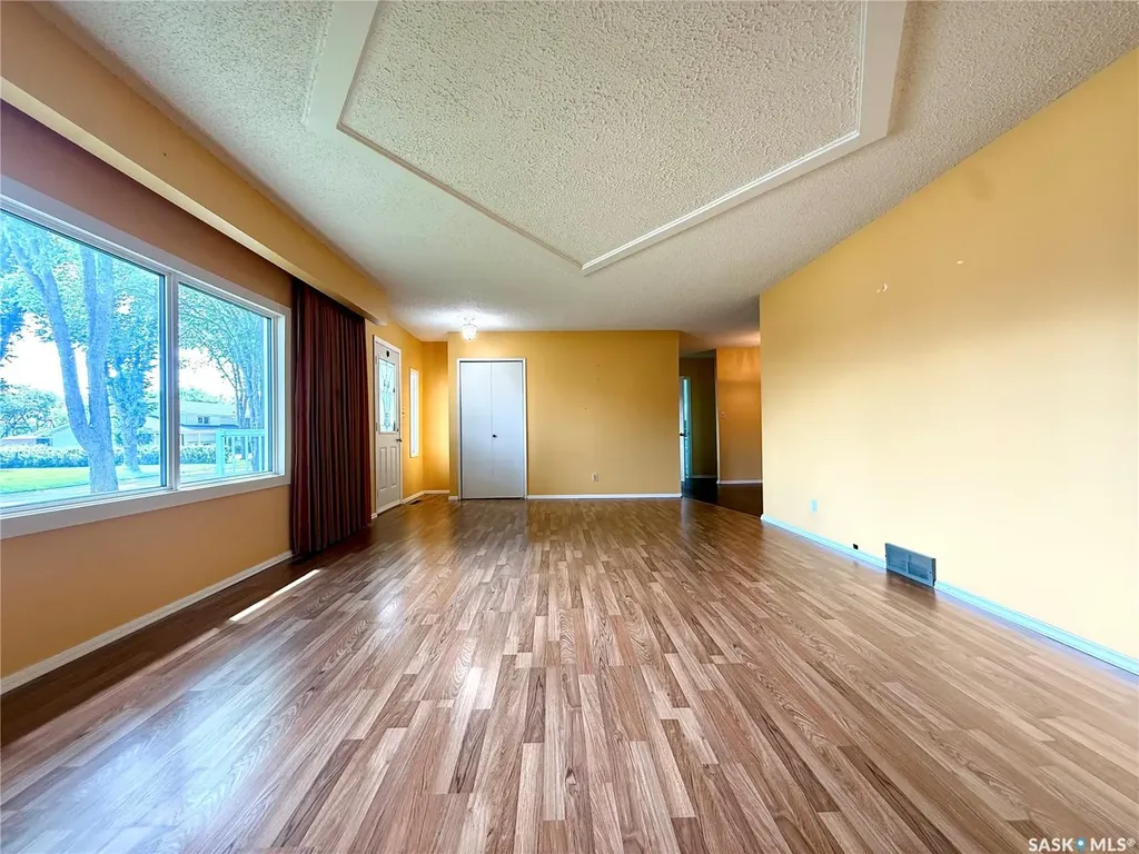 1317 Main Street Canora SK S0A 0L0