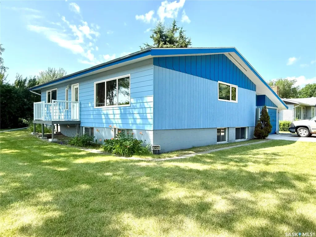 1317 Main Street Canora SK S0A 0L0