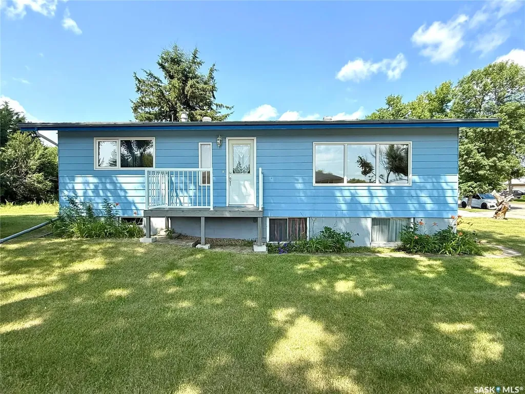 1317 Main Street Canora SK S0A 0L0