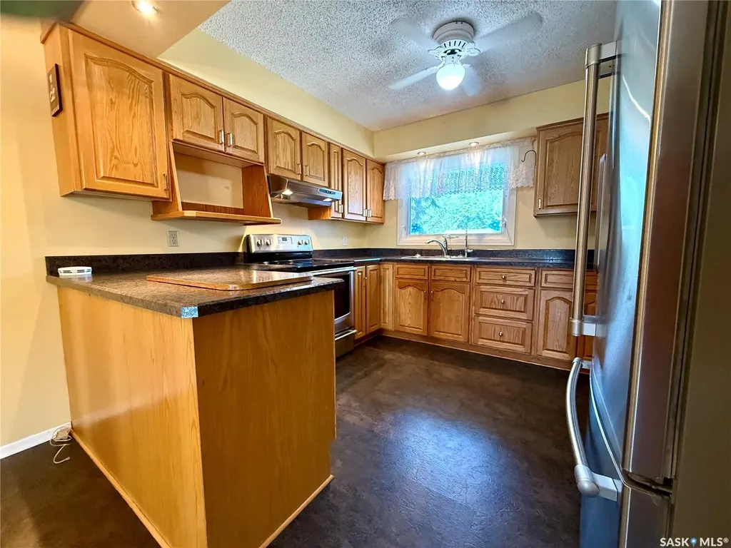 1317 Main Street Canora SK S0A 0L0