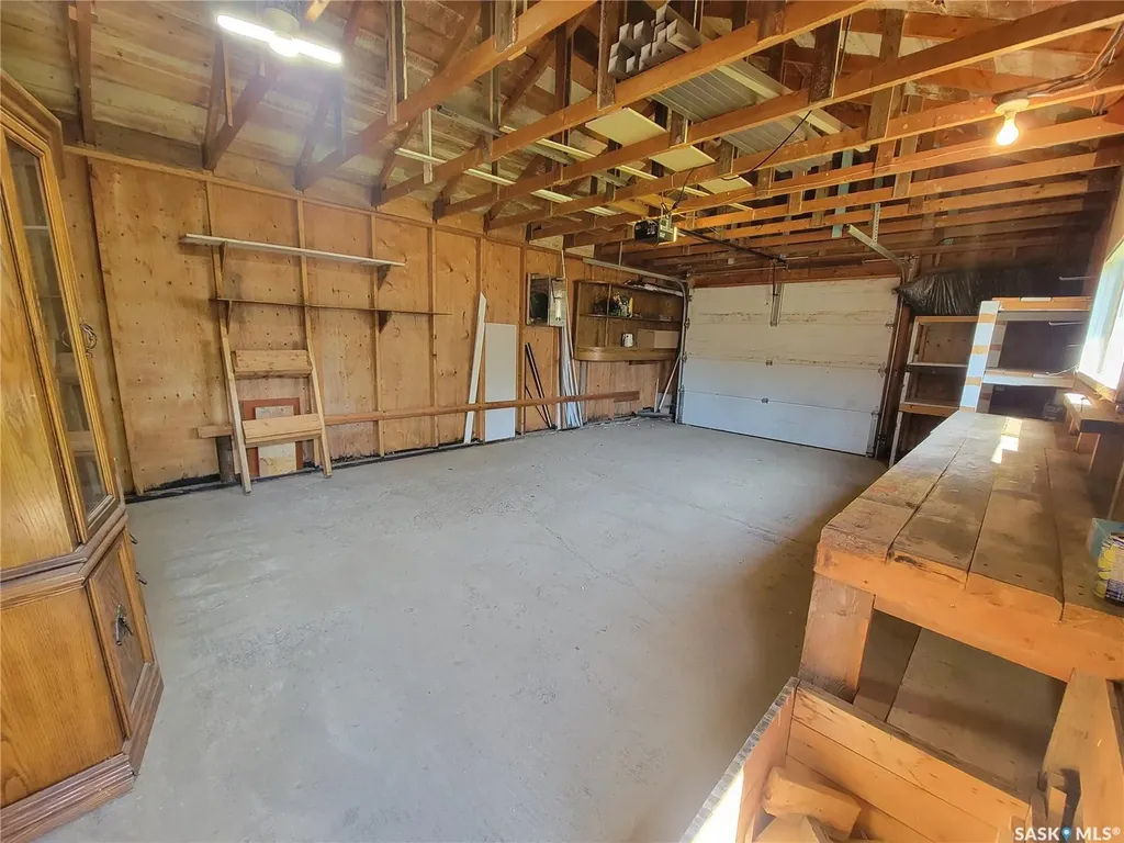 5107 Leader Street Macklin SK S0L 2C0
