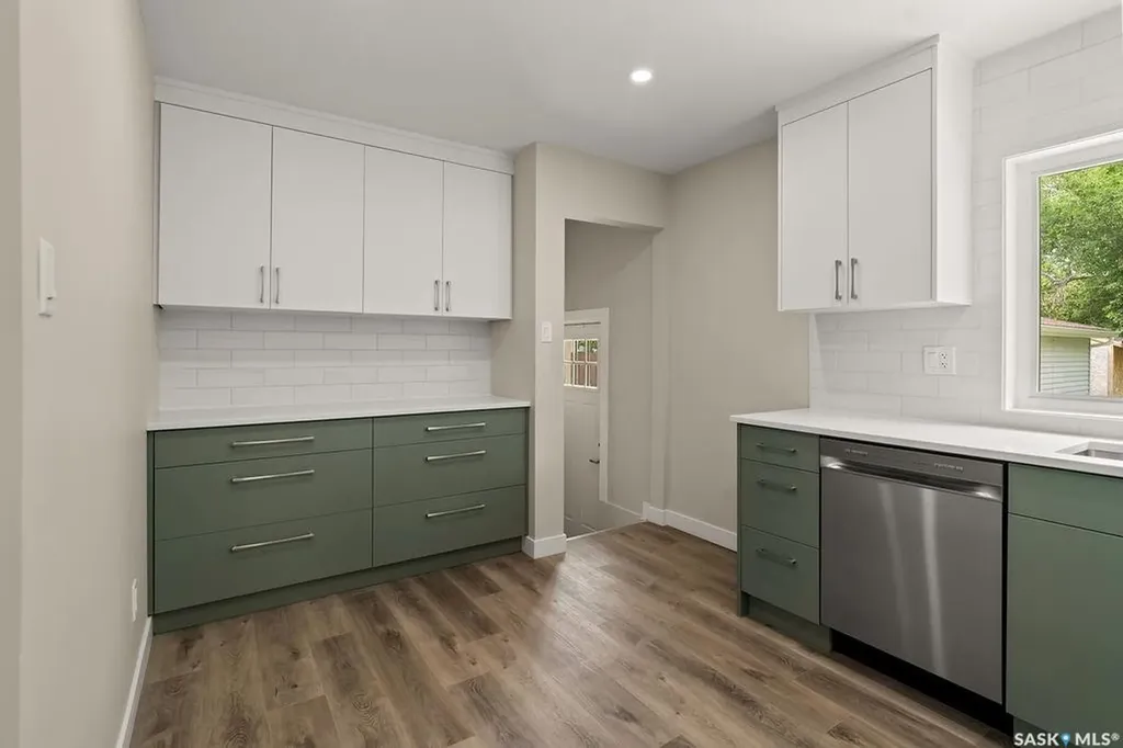 3720 Allen Avenue Regina SK S4S 1A2