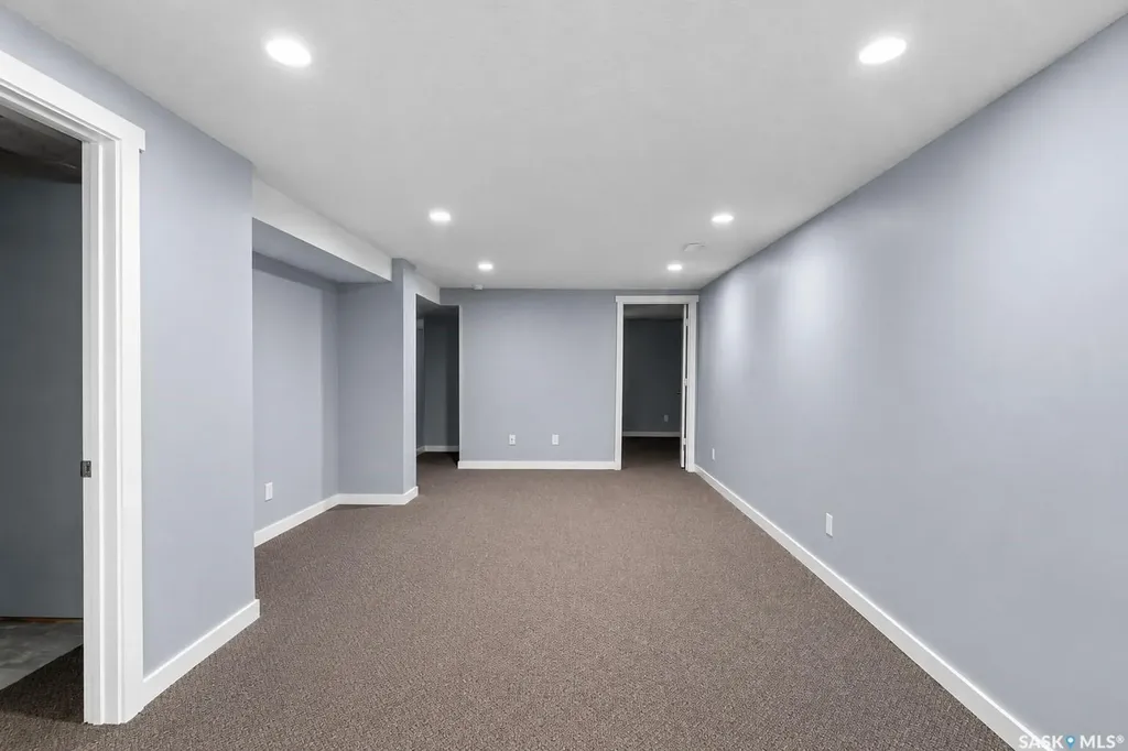 3720 Allen Avenue Regina SK S4S 1A2