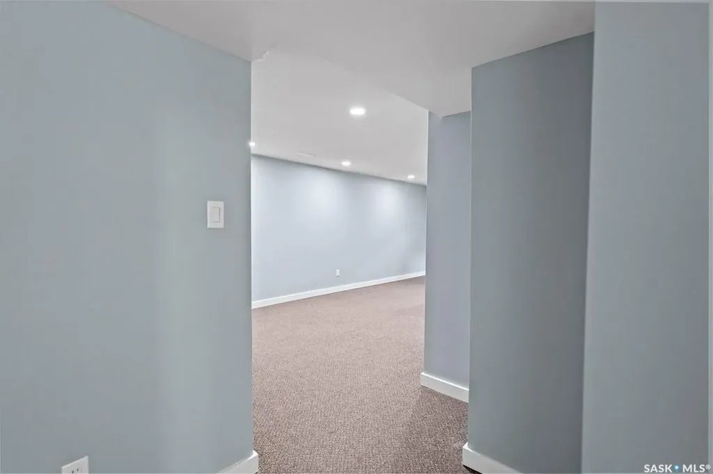 3720 Allen Avenue Regina SK S4S 1A2