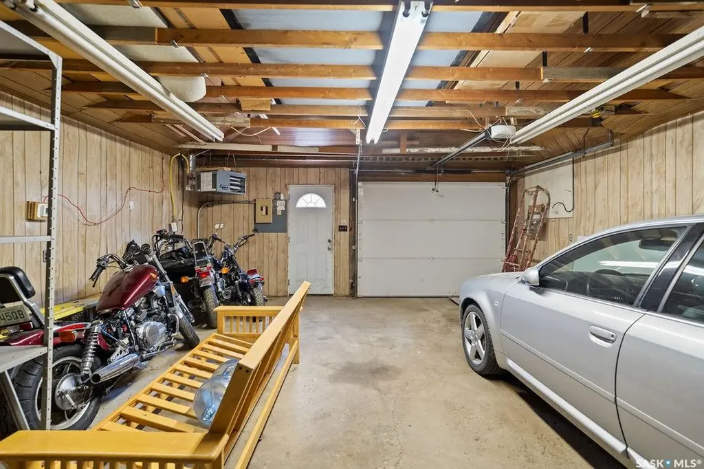 3720 Allen Avenue Regina SK S4S 1A2