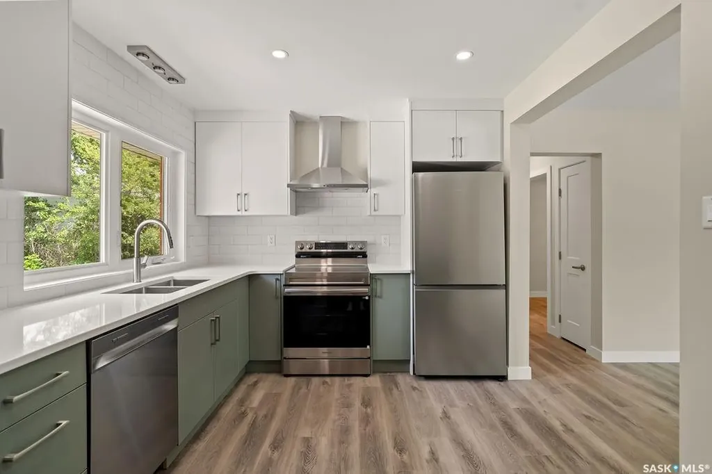 3720 Allen Avenue Regina SK S4S 1A2