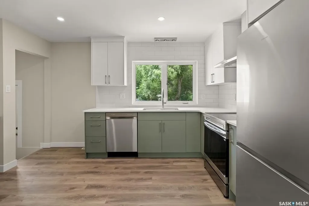 3720 Allen Avenue Regina SK S4S 1A2