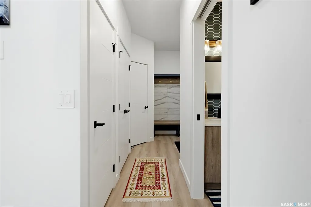 302 Chelsom Manor Saskatoon SK S7V 1R3