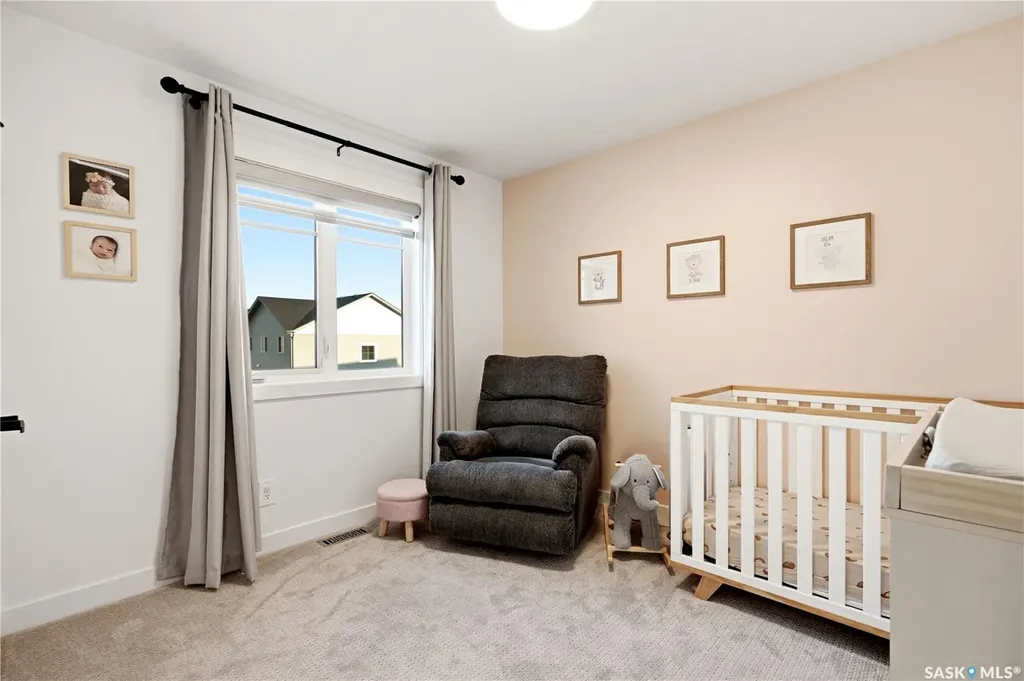 302 Chelsom Manor Saskatoon SK S7V 1R3
