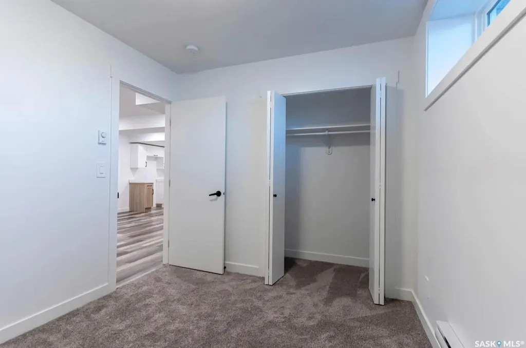 302 Chelsom Manor Saskatoon SK S7V 1R3