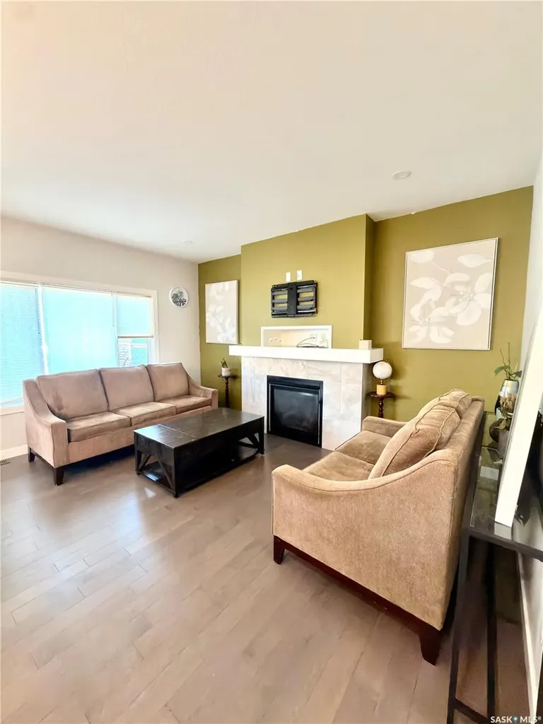 539 Secord Manor Saskatoon SK S7V 0M1