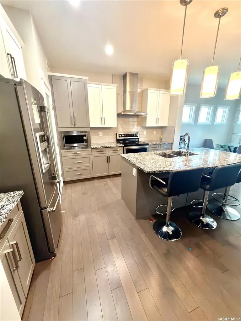 539 Secord Manor Saskatoon SK S7V 0M1