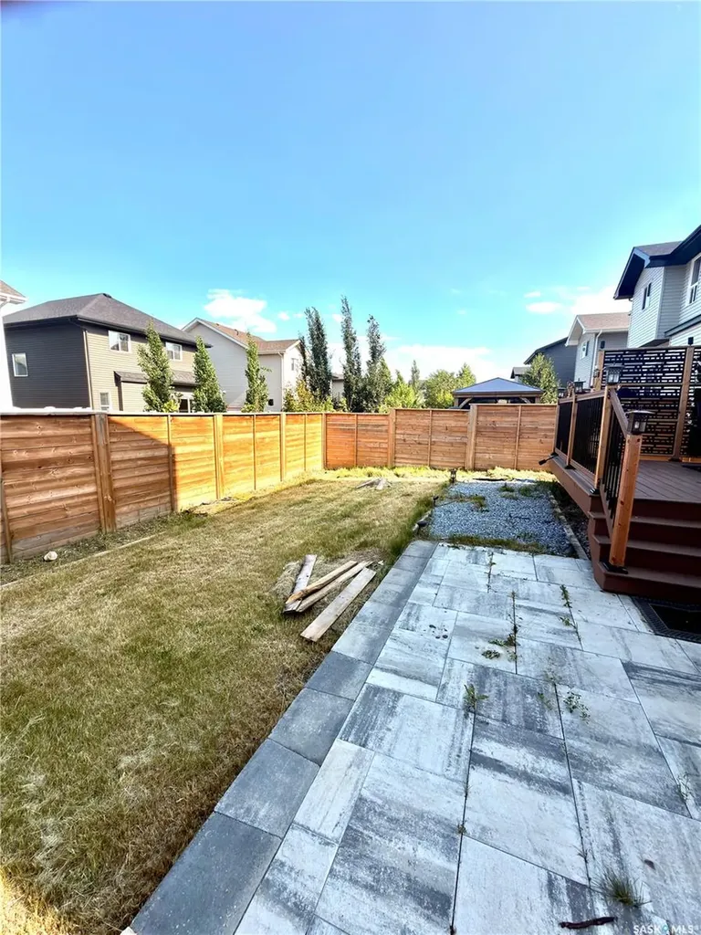 539 Secord Manor Saskatoon SK S7V 0M1