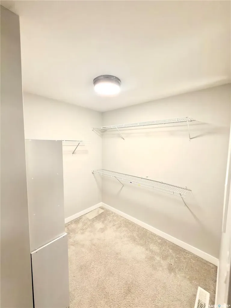 539 Secord Manor Saskatoon SK S7V 0M1