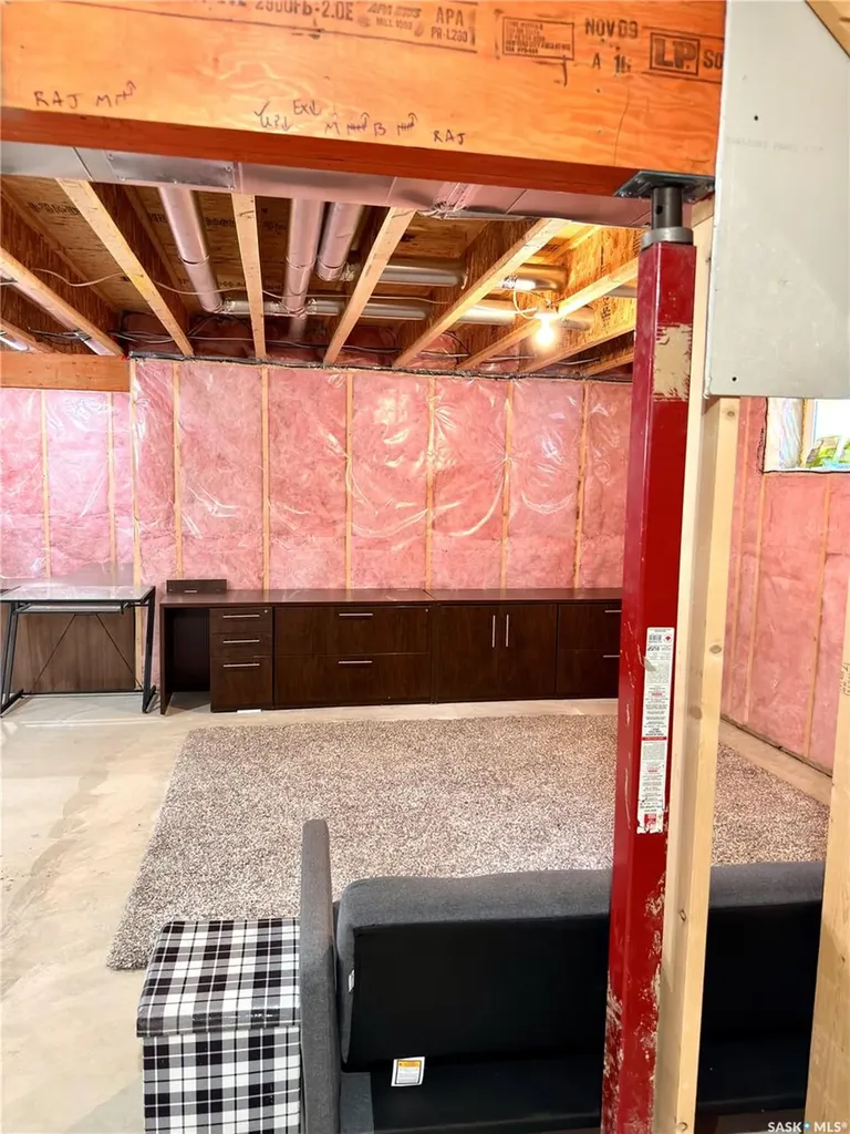 539 Secord Manor Saskatoon SK S7V 0M1