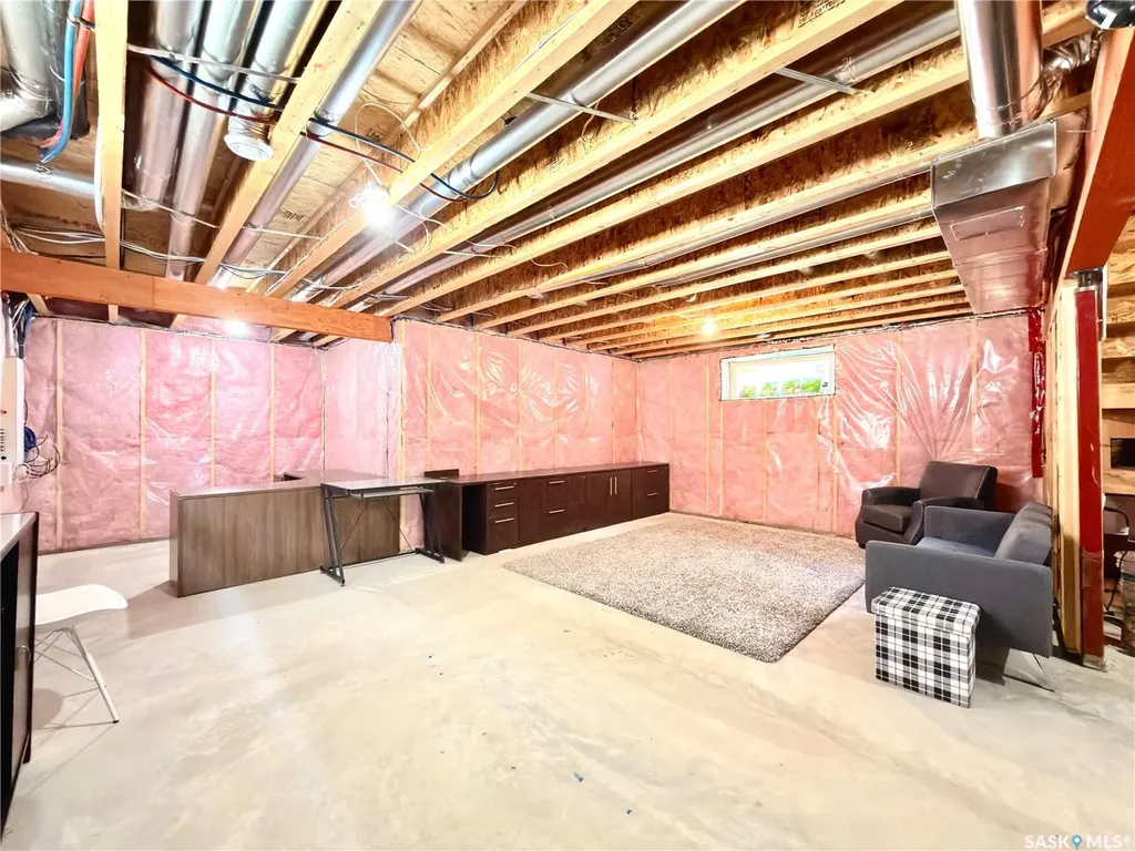 539 Secord Manor Saskatoon SK S7V 0M1