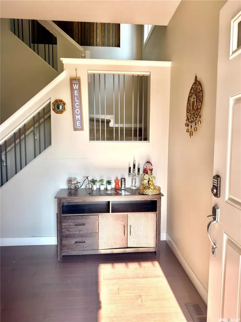 539 Secord Manor Saskatoon SK S7V 0M1