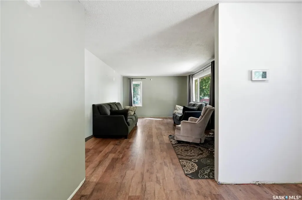 3234 Maxwell Street Saskatoon SK S7L 4K8