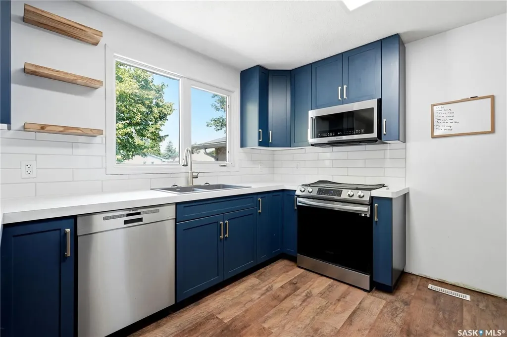 3234 Maxwell Street Saskatoon SK S7L 4K8