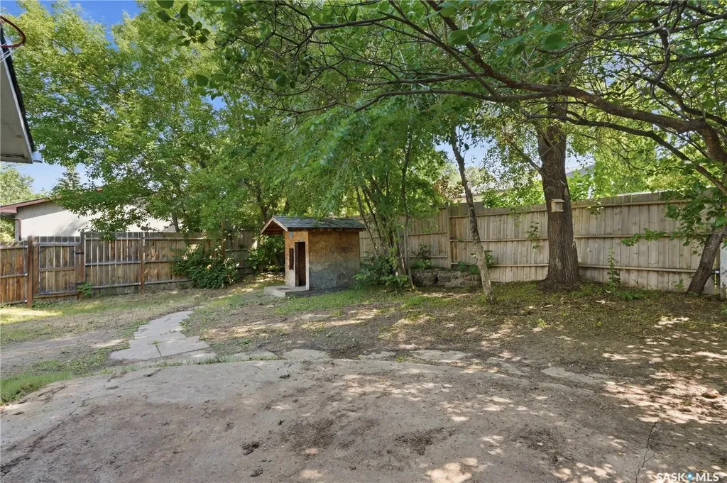 3234 Maxwell Street Saskatoon SK S7L 4K8