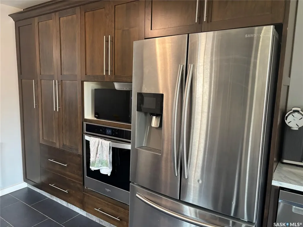 551 2nd Avenue NW Swift Current SK S9H 0R1