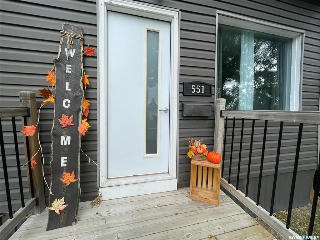 551 2nd Avenue NW Swift Current SK S9H 0R1