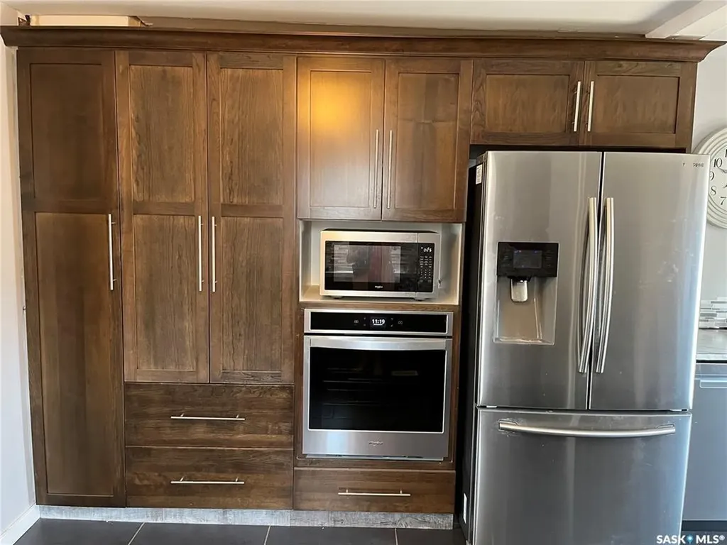 551 2nd Avenue NW Swift Current SK S9H 0R1
