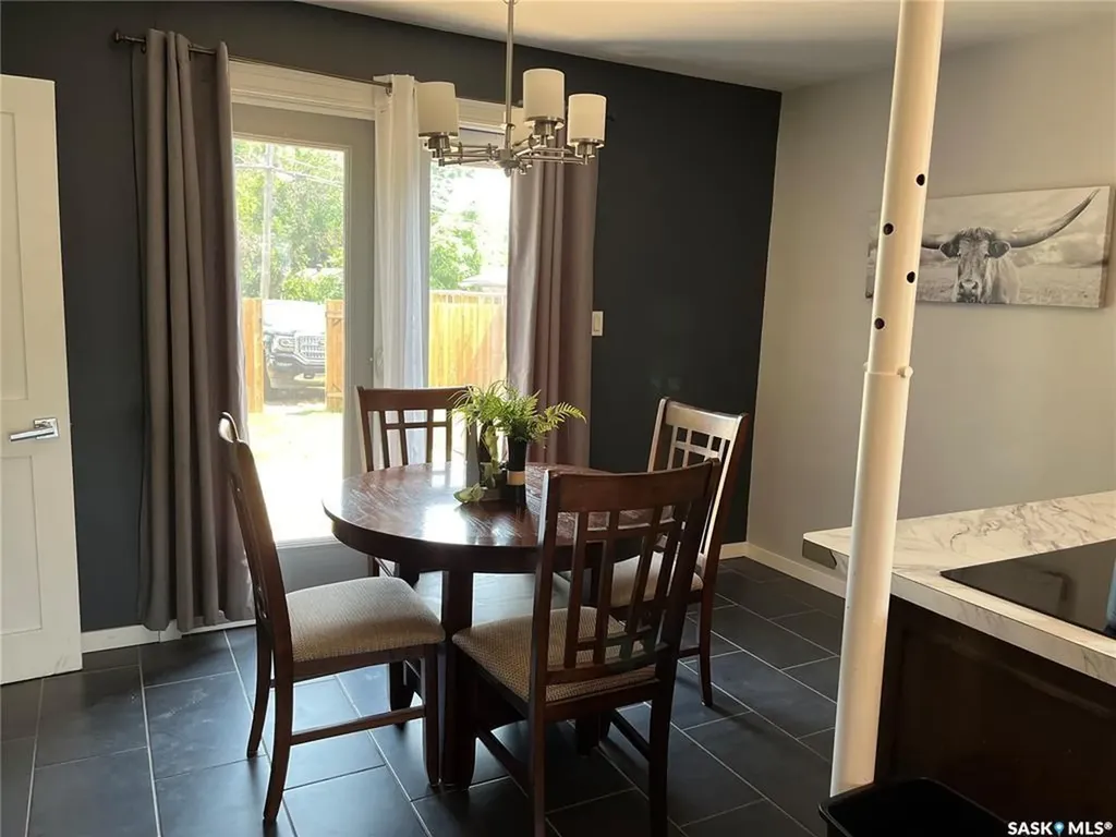 551 2nd Avenue NW Swift Current SK S9H 0R1
