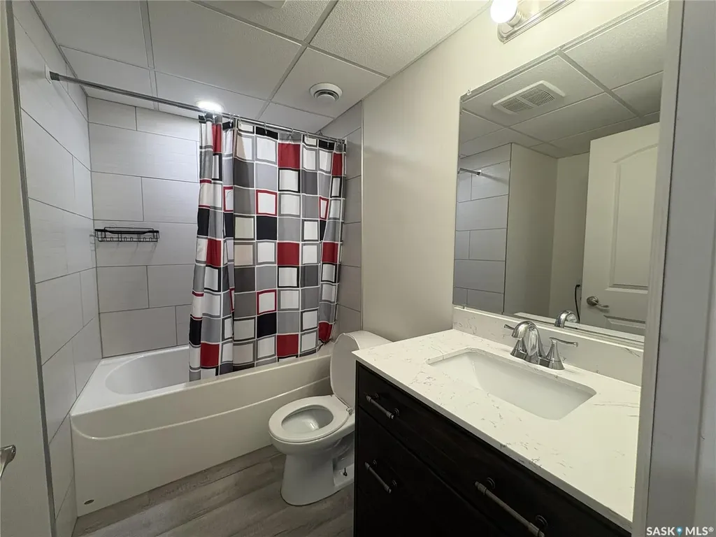 27 Calvert Crescent Lanigan SK S0K 2M0