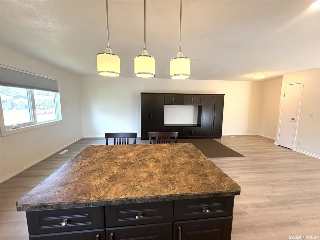 27 Calvert Crescent Lanigan SK S0K 2M0