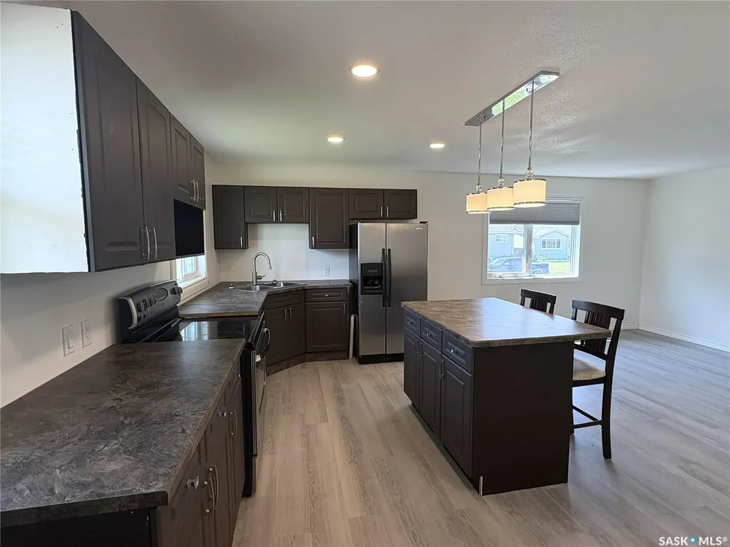 27 Calvert Crescent Lanigan SK S0K 2M0