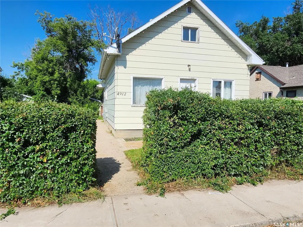 4912 Tribune Street Macklin SK S0L 2C0