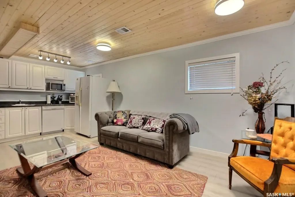 2354 Mcara Street Regina SK S4N 2W3