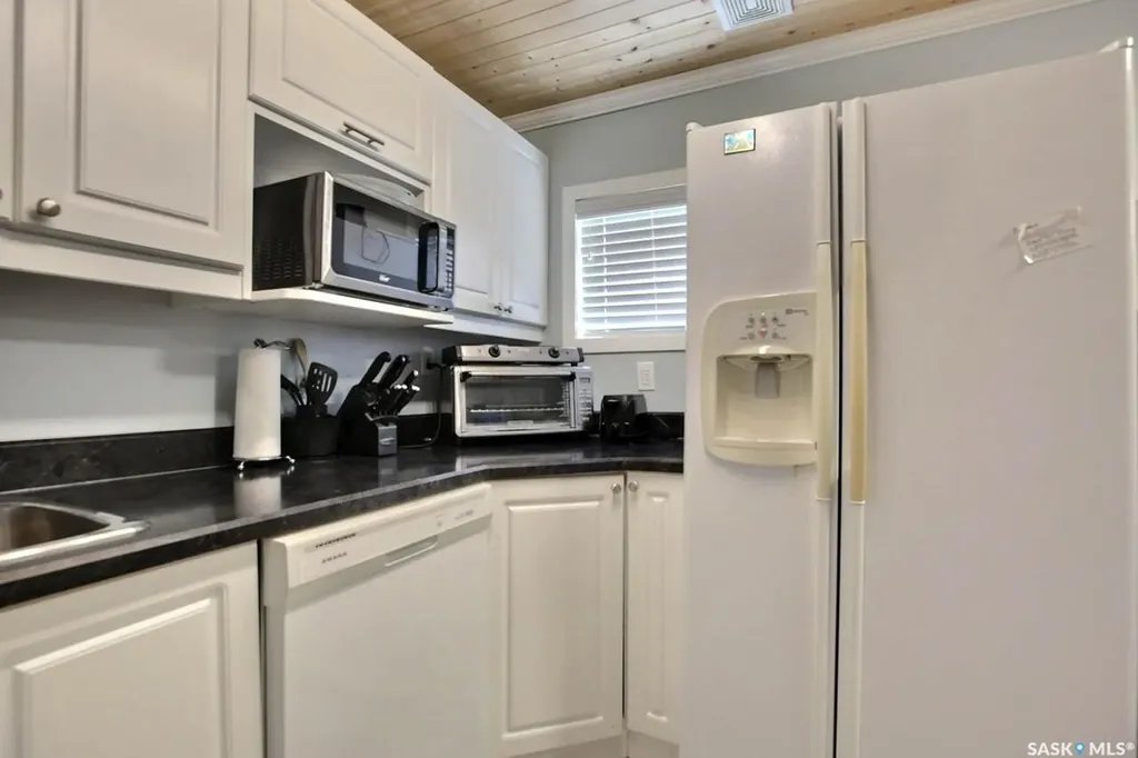 2354 Mcara Street Regina SK S4N 2W3